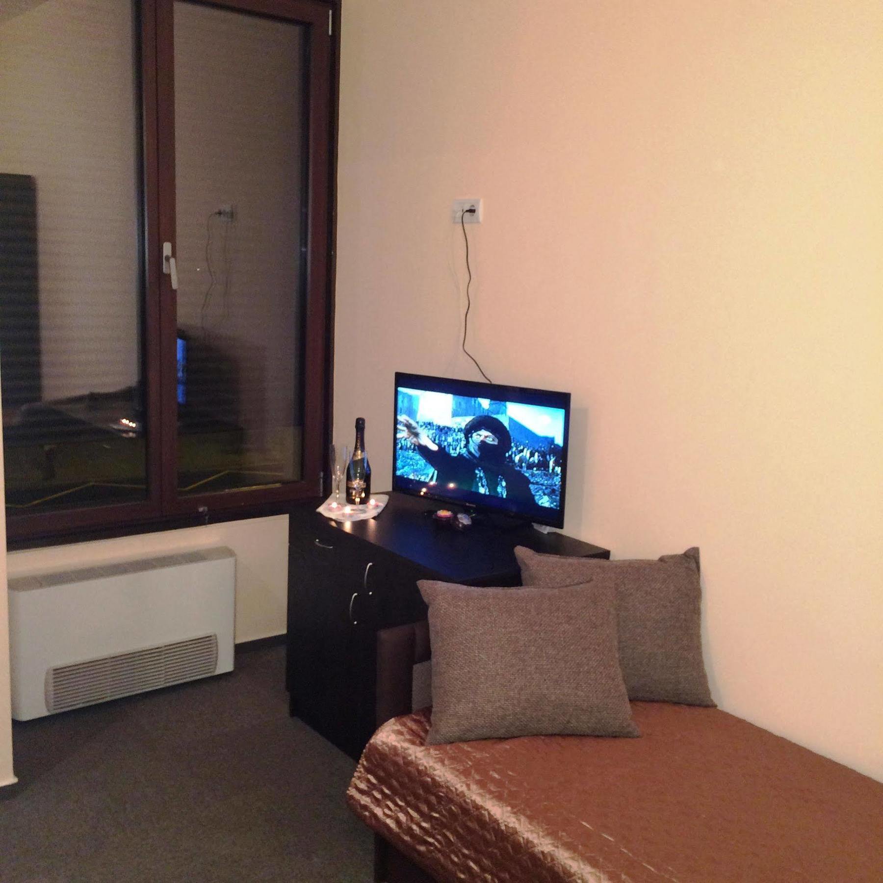 Hotel California Budapest Luaran gambar