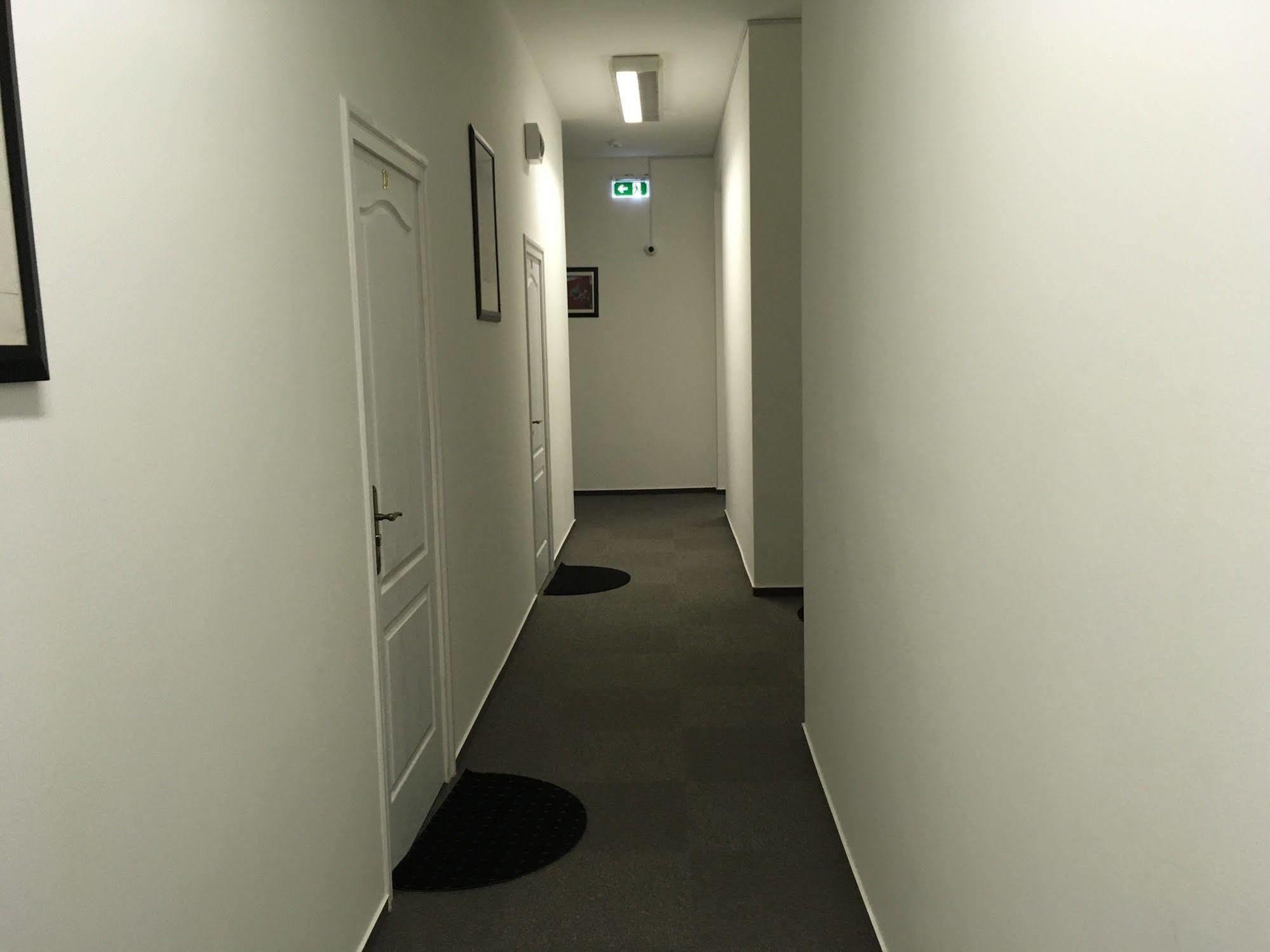 Hotel California Budapest Luaran gambar