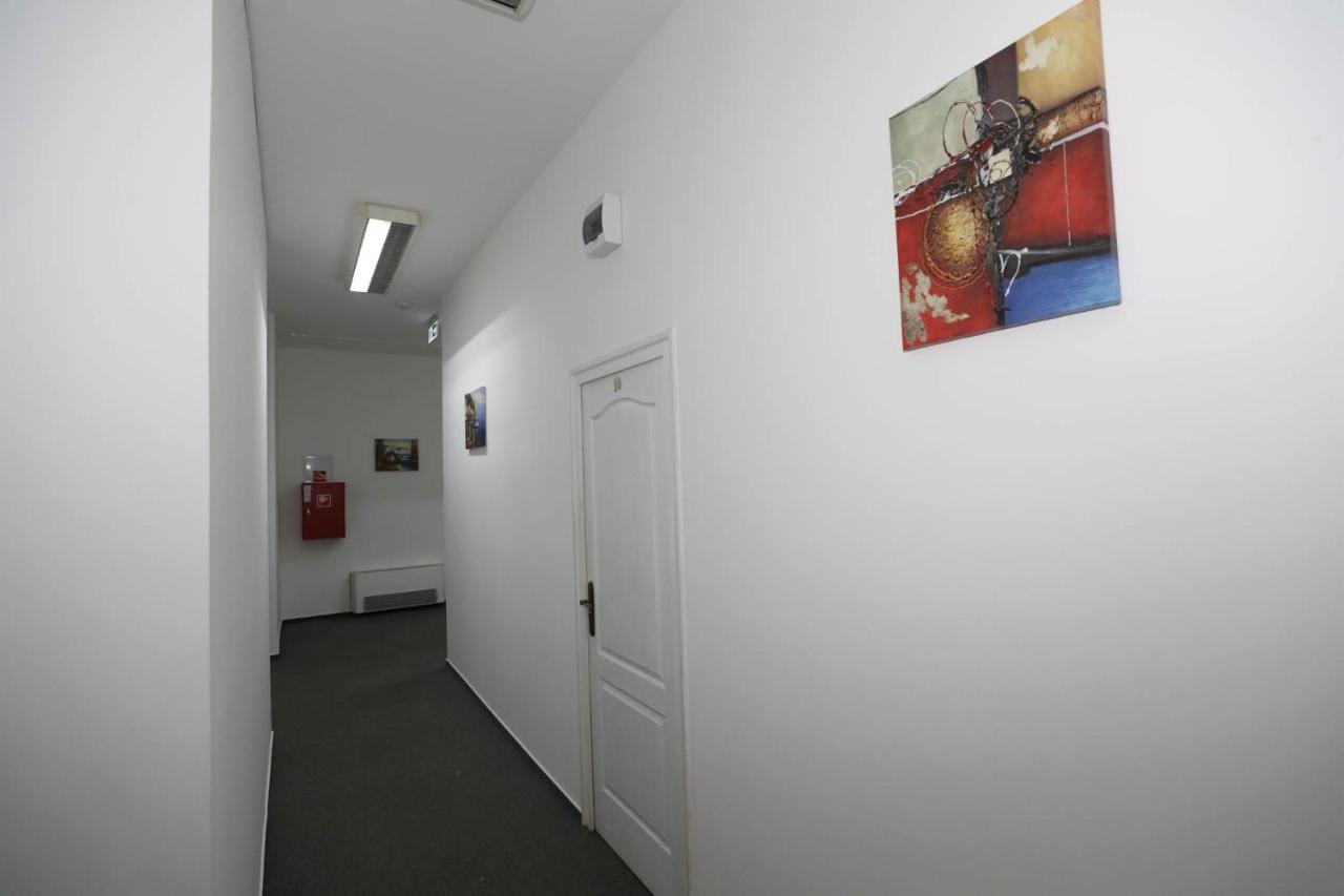 Hotel California Budapest Luaran gambar