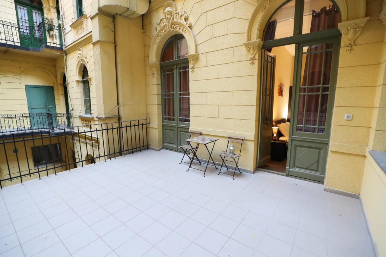Hotel California Budapest Luaran gambar