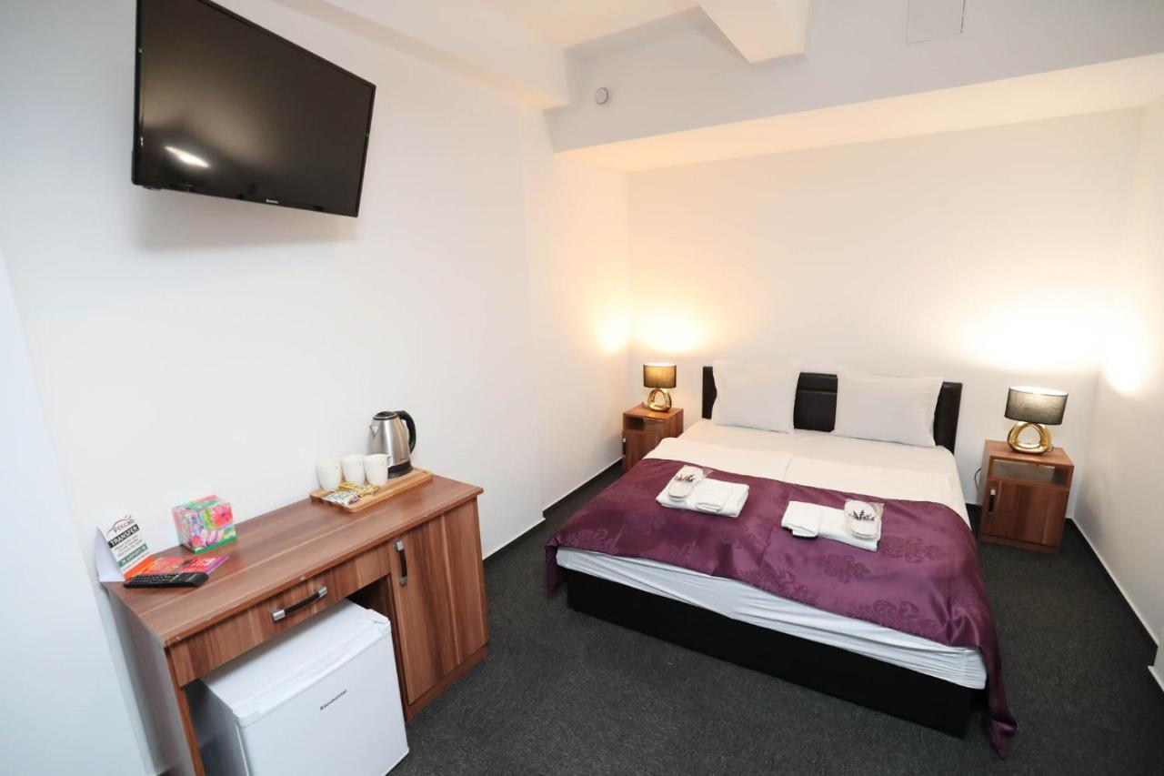 Hotel California Budapest Luaran gambar